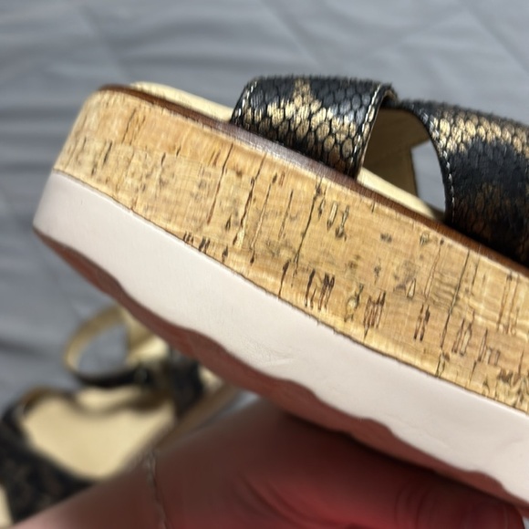 Boutique by Corky’s Fluffie Leopard Print Snakskin Platform Wedge Sandals Size 7 - Picture 14 of 15